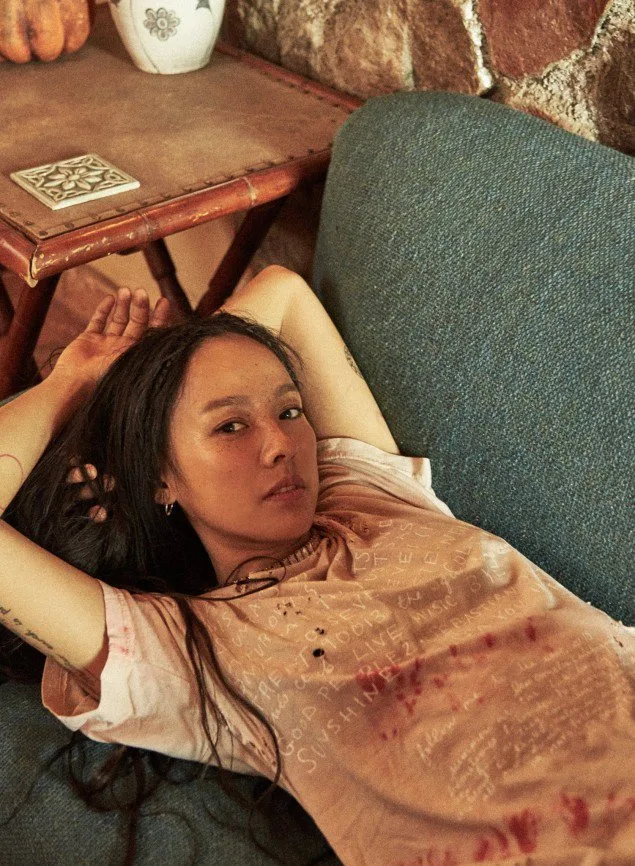 lee hyori - elle 2