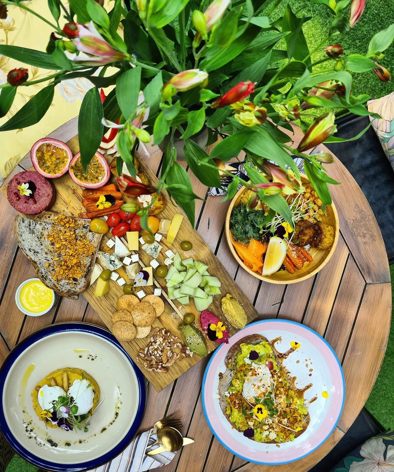 Ăn brunch tại quán xinh tại Sài Gòn