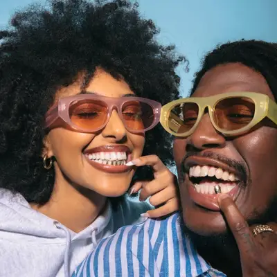 Grills là gì? Vì sao món trang sức đeo răng được các tín đồ yêu thích?