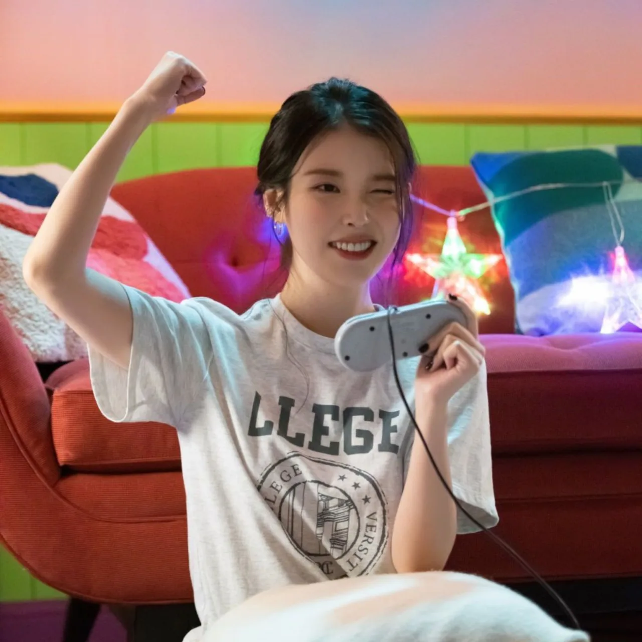 ngôi sao Hàn IU thích chơi game