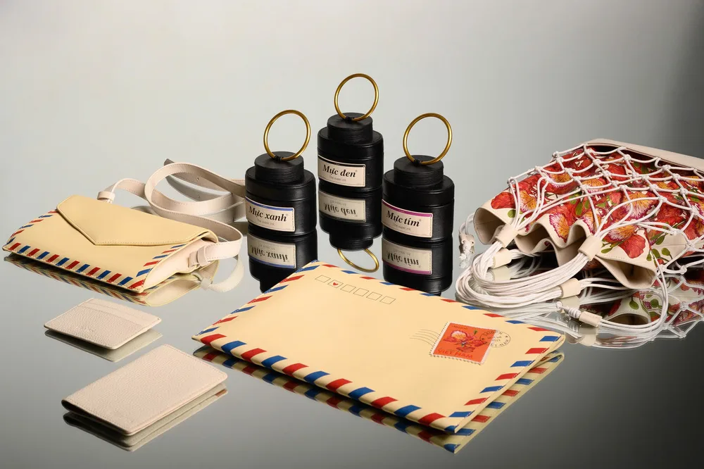phụ kiện Desino Leather Goods