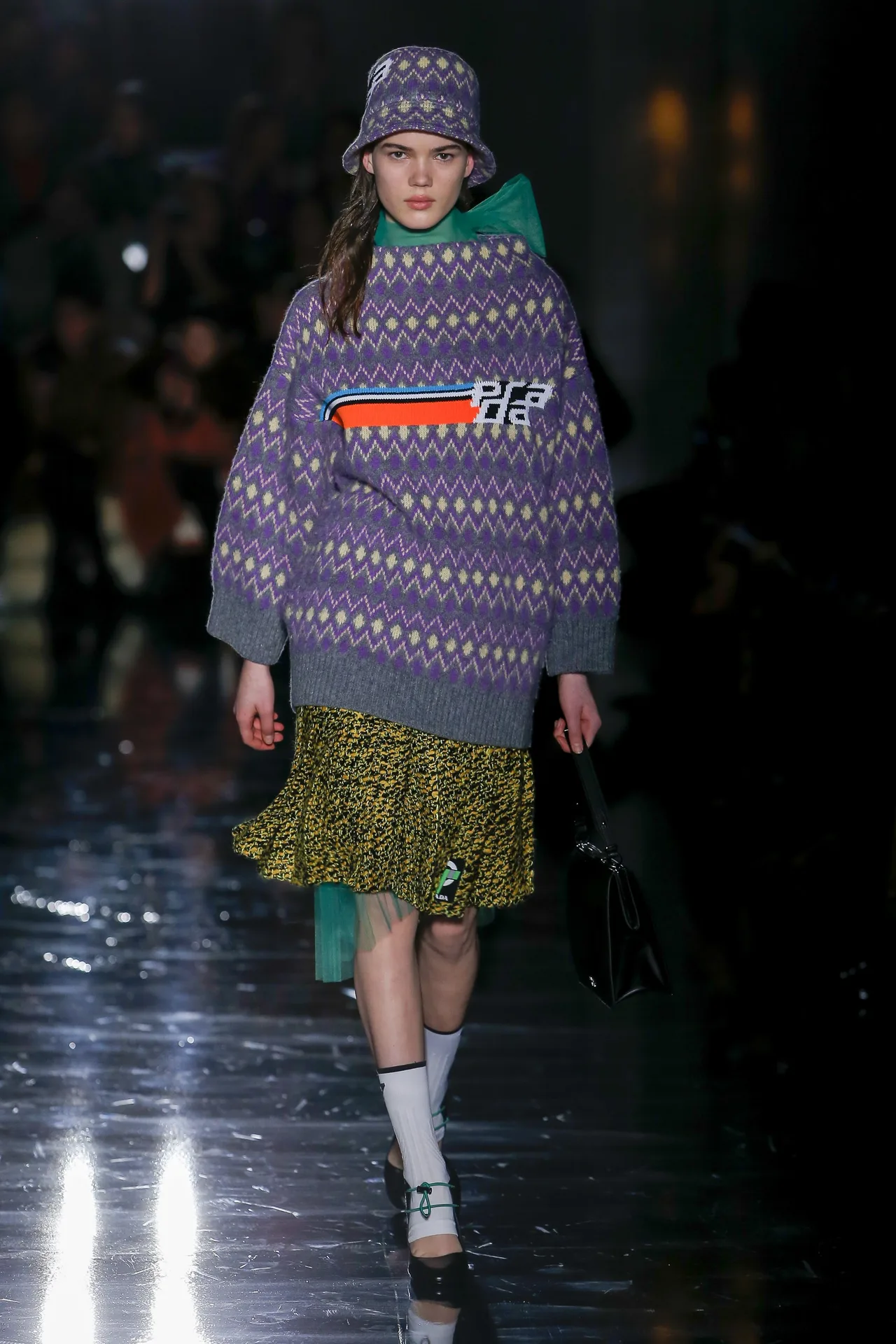 Thương hiệu Prada Thu-Đông 2018 3 Thương hiệu Prada Thu-Đông 2018 3