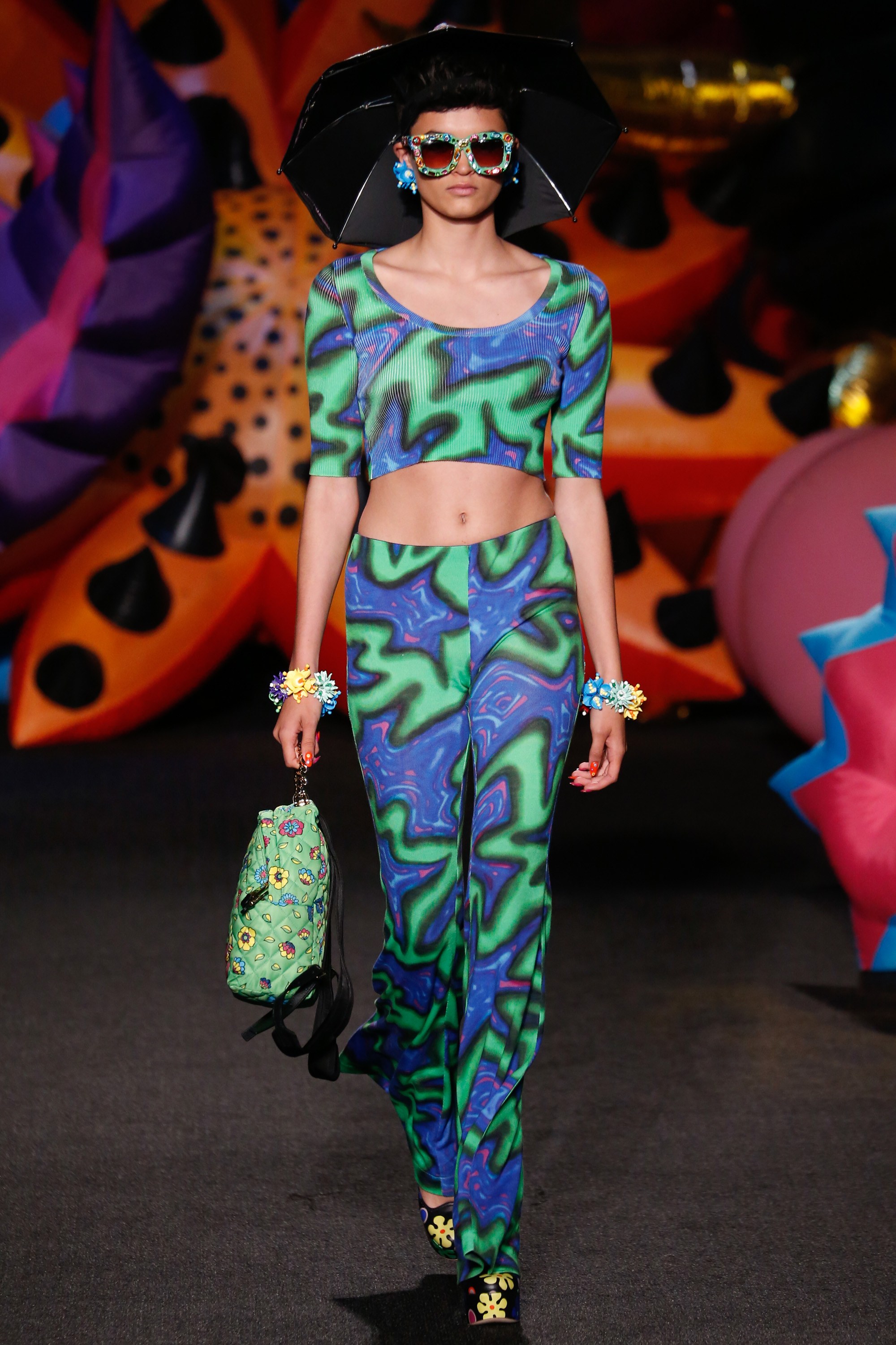 Bộ sưu tập thời trang Moschino Resort 2017 -ellevietnam 59