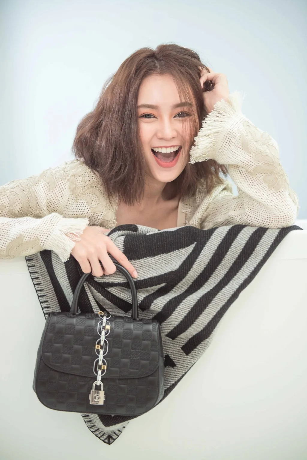 Ninh Dương Lan Ngọc ELLExLV