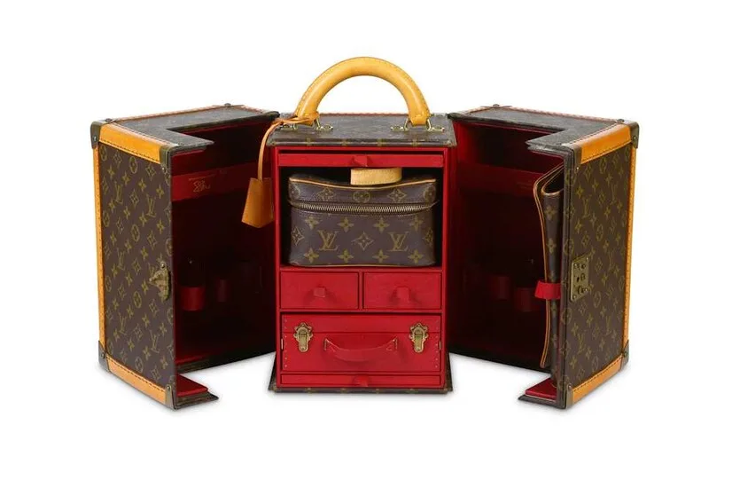Bespoke trunk
