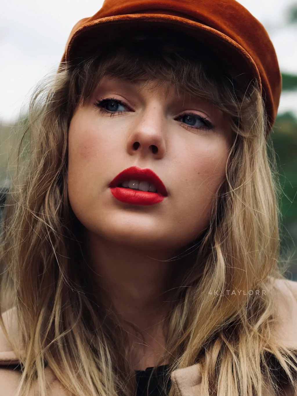 taylor son đỏ mùa thu taylor son đỏ mùa thu