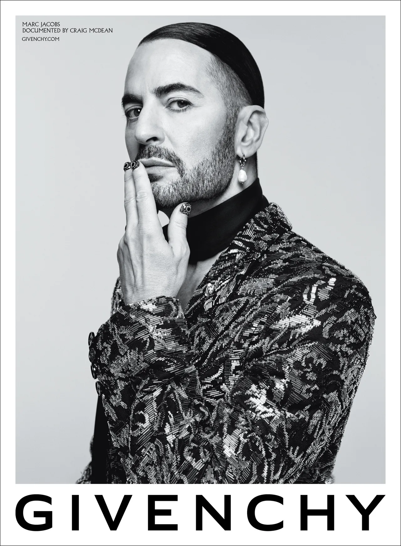 marc jacobs trong chiến dịch givenchy xuân 2020