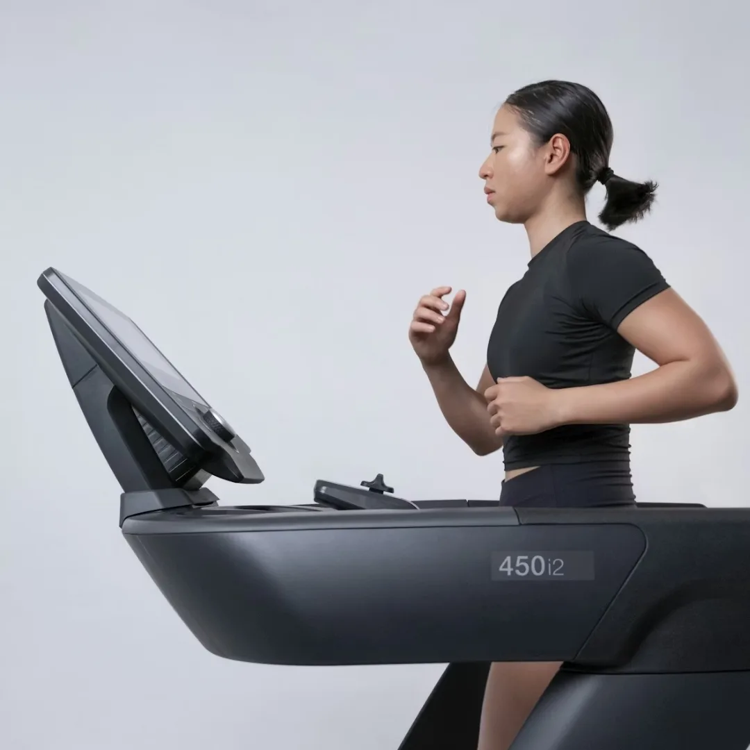 Đi bộ ngắt quãng đốt cháy nhiều calo hơn