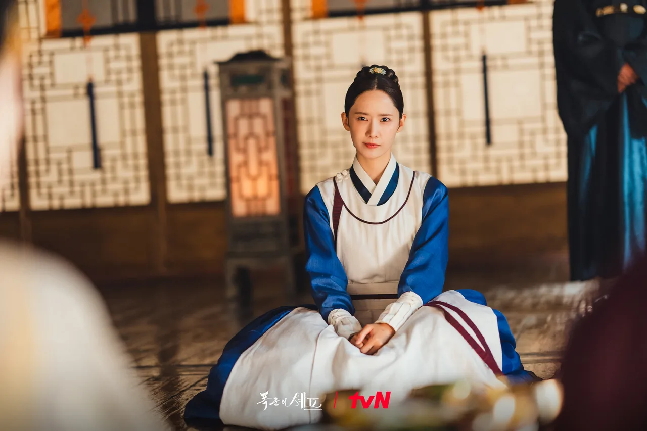 ngự trù bạo chúa tập 5 ngự trù bao chúa tập 6 Yoona (SNSD) vai Ji Yeong đại nhiệm ngự trù