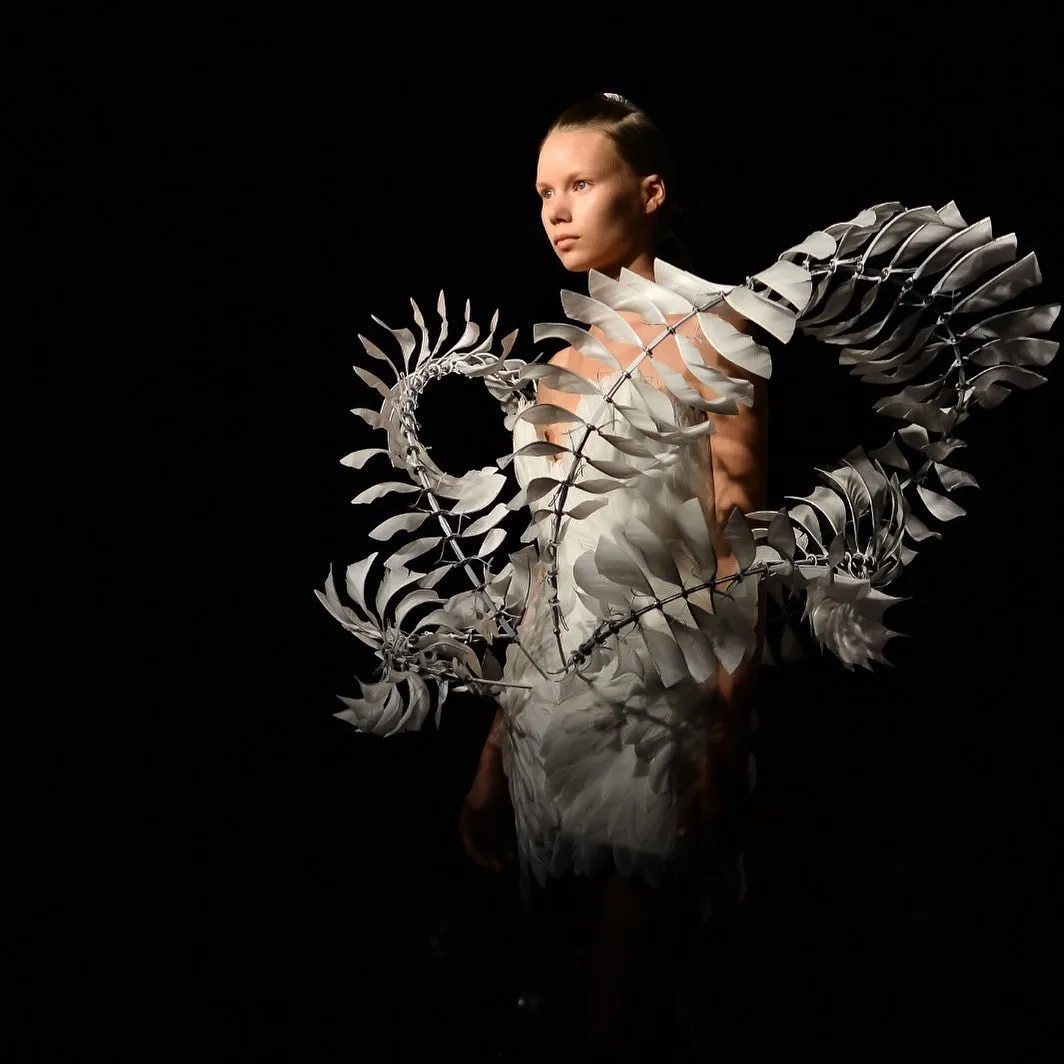 bộ sưu tập haute couture iris van herpen 3