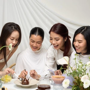 Chân dung Doanh nhân Kim Oanh, Bếp trưởng Thùy Dung, Đầu bếp Trâm Anh, Thư Phạm trong ELLE Voice lần này.