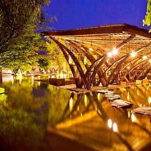 Flamingo Đại Lải – Top 10 khách sạn đẳng cấp thế giới 2014