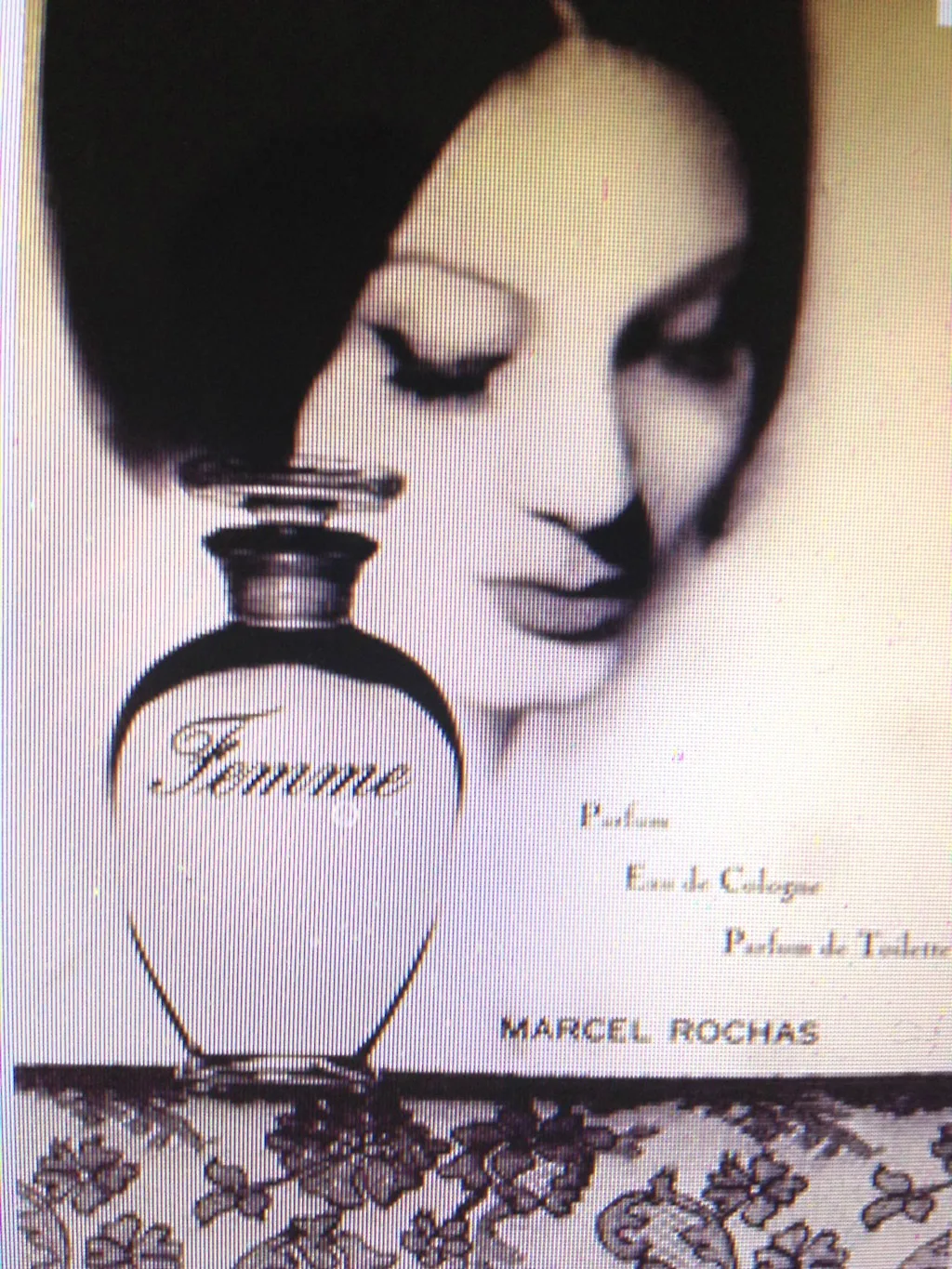 Femme Rochas và cảm hứng thời chiến
