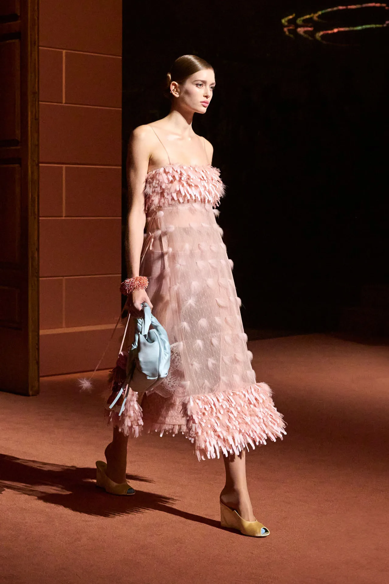 Xu hướng túi xách Fendi Fall 2025