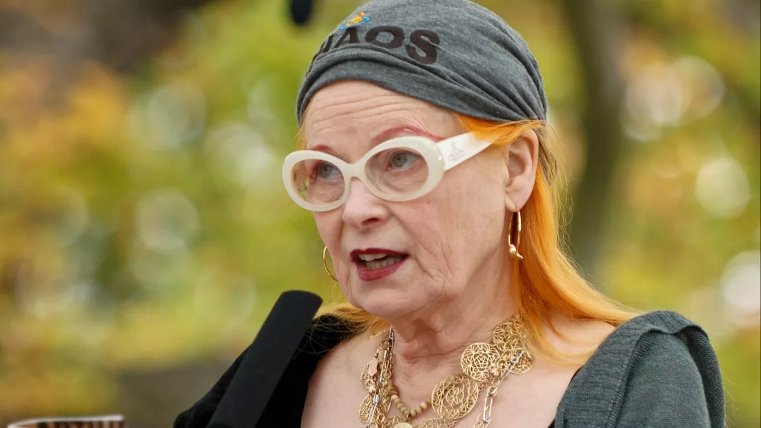 Vivienne Westwood cùng chiếc kính đặc trưng của bà ấy 2