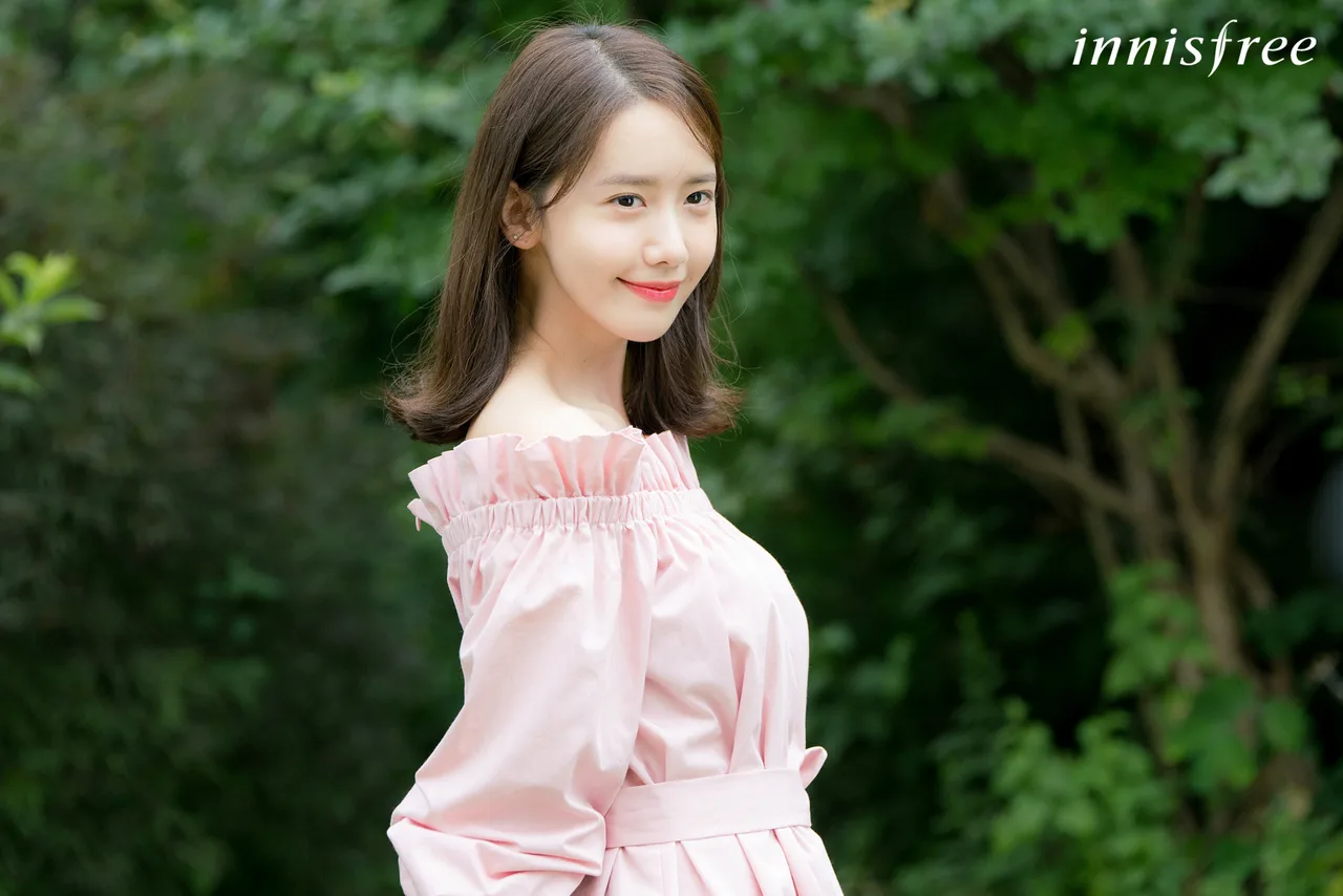 Nhan sắc trong trẻo của Yoona trong những thước ảnh của innisfree Nhan sắc trong trẻo của Yoona trong những thước ảnh của innisfree