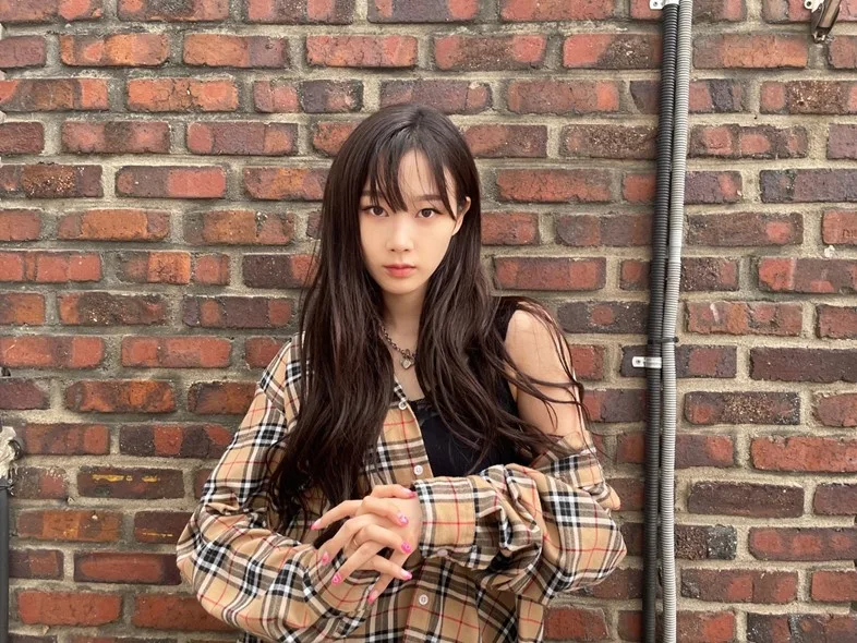 Giselle áo sơ mi sọc nâu