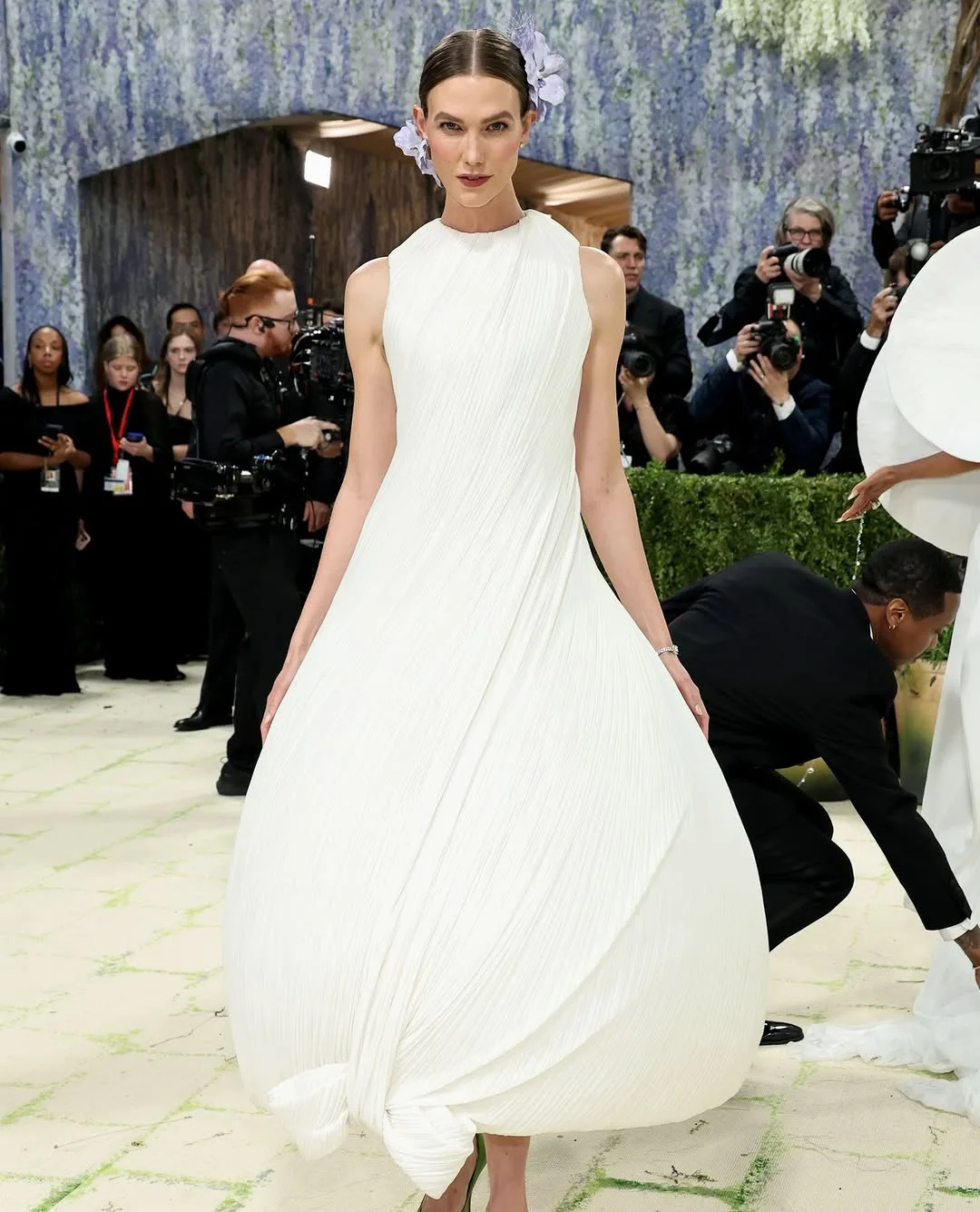 Karlie Kloss tại Met Gala 2026