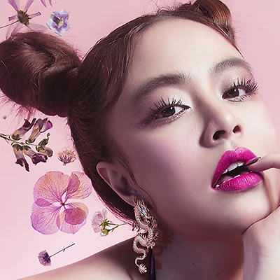 M.A.C và Hoàng Thùy Linh