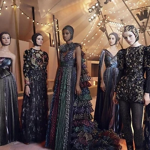 Điểm tin thời trang: Tom Ford trở thành Chủ tịch của CFDA, Dior mang BST Haute Couture Xuân – Hè 2019 đến Dubai