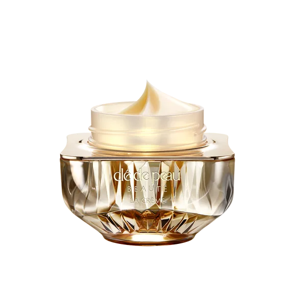 Phục hồi da từ sâu bên trong cùng Clé de peau La CRÈME trong các bước chăm sóc da ban đêm Phục hồi da từ sâu bên trong cùng Clé de peau La CRÈME trong các bước chăm sóc da ban đêm