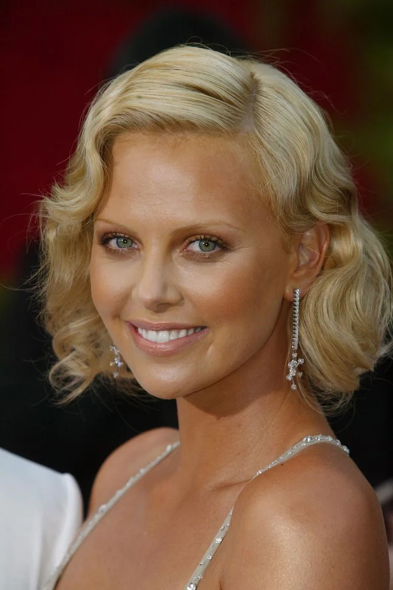 11cách trang điểm đẹp oscar charlize-theron 11cách trang điểm đẹp oscar charlize-theron