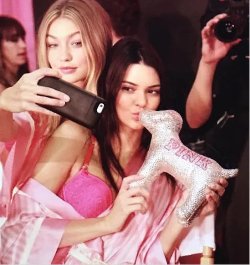 Victoria's Secret show 2015