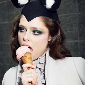Coco Rocha – Viên kim cương đa diện