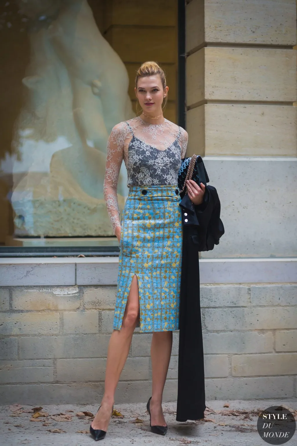 phối hợp váy bút chì Karlie Kloss phối hợp váy bút chì Karlie Kloss