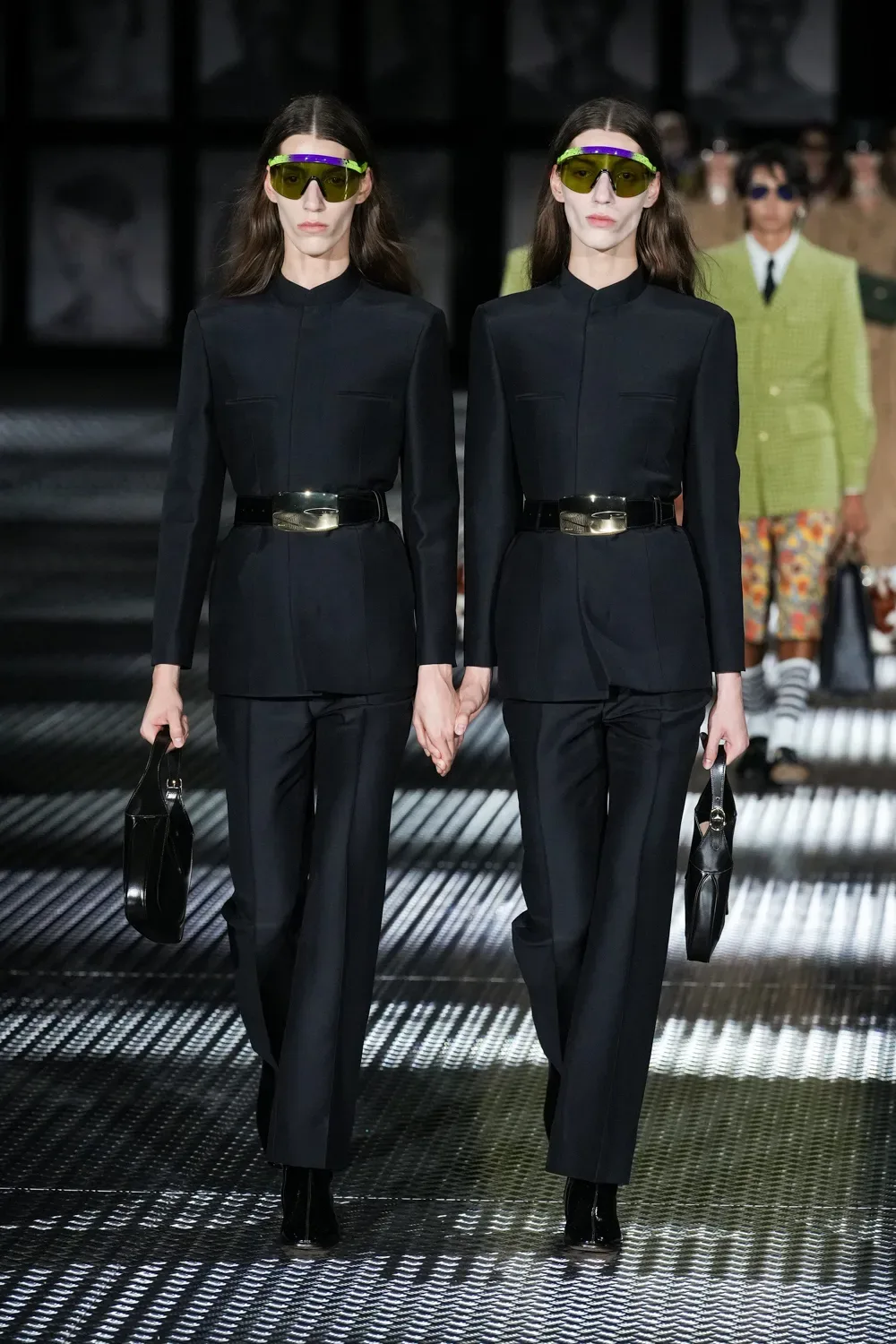 GG xuân hè 2023 look 9