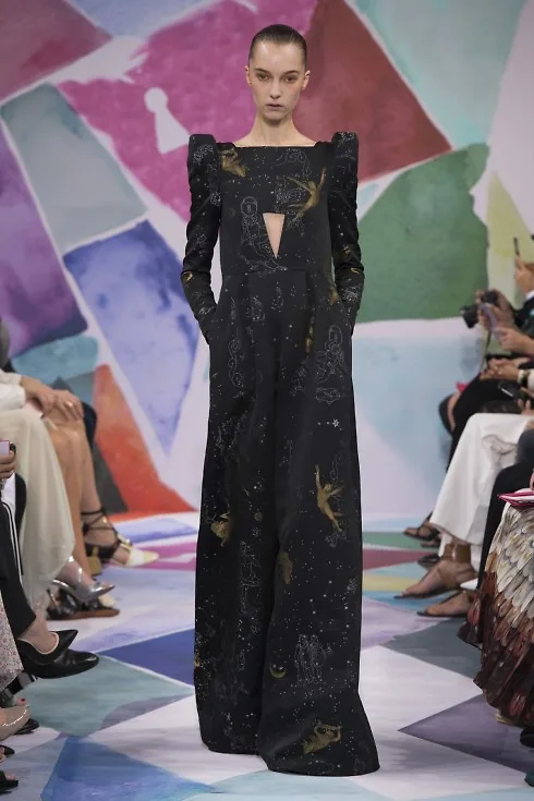 Những chòm sao trong thiết kế của Guyon cho Schiaparelli 
