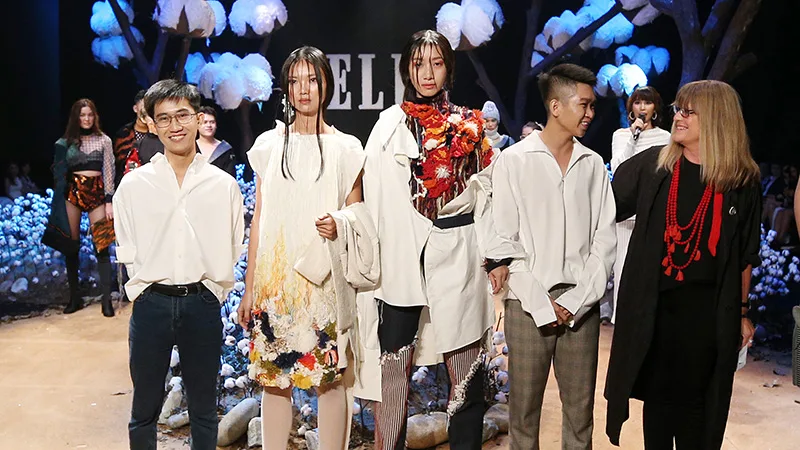 Phỏng vấn đội đoạt giải của cuộc thi ELLE Design Contest 2017 Phỏng vấn đội đoạt giải của cuộc thi ELLE Design Contest 2017