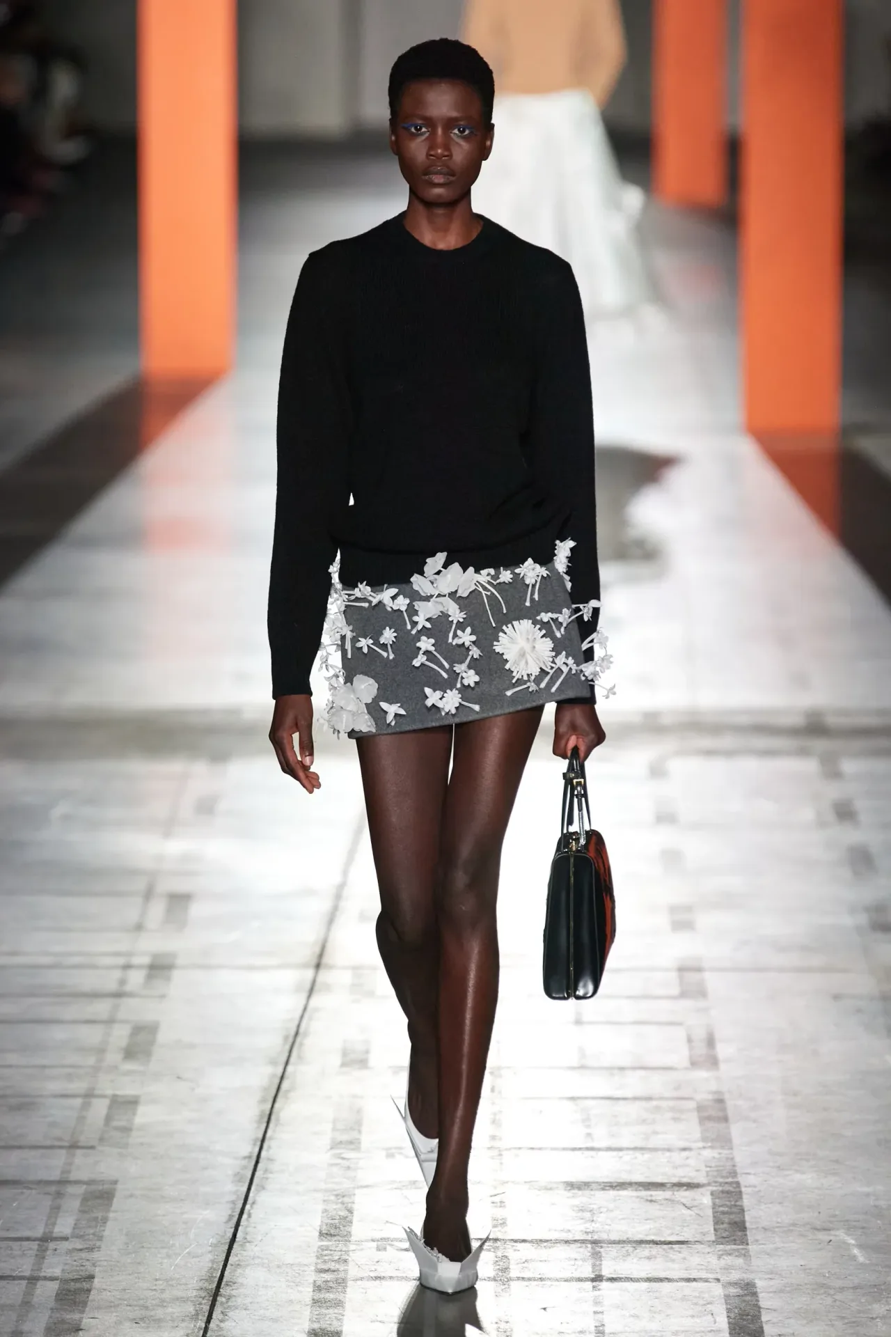 00012-prada-fall-2023-ready-to-wear-credit-gorunway