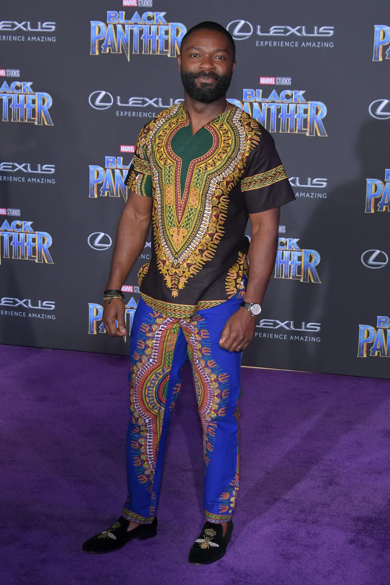 Sao Black Panther trang phục "quý tộc" tại buổi công chiếu phim 7 Sao Black Panther trang phục "quý tộc" tại buổi công chiếu phim 7