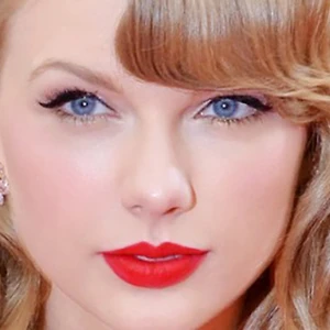 5 màu son đẹp nóng bỏng của Taylor Swift