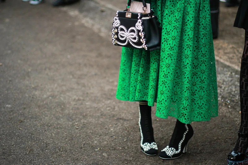Phong cách street style đặc sắc ủng hộ các nhà mốt cựu trào tại Milan Thu – Đông 2018 Phong cách street style đặc sắc ủng hộ các nhà mốt cựu trào tại Milan Thu – Đông 2018