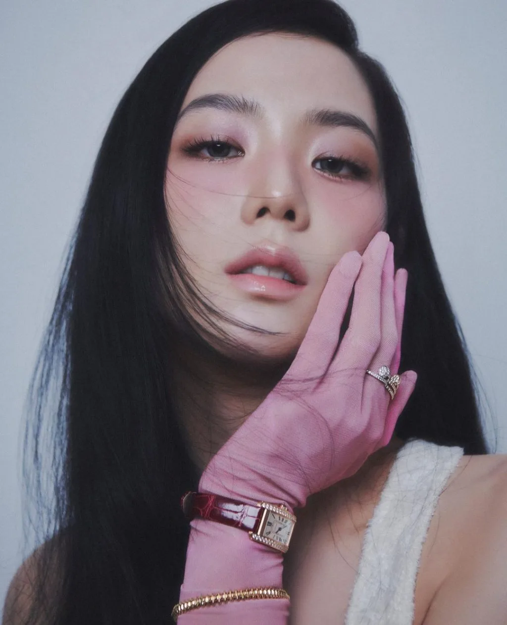 Muted tone makeup - Xu hướng trang điểm Hàn Quốc năm 2024 Muted tone makeup - Xu hướng trang điểm Hàn Quốc năm 2024
