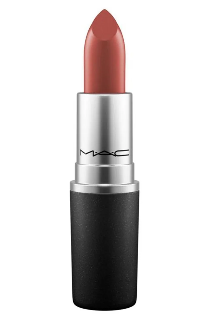 Thỏi son M.A.C màu Paramount với sắc nude tông cam này sẽ giúp da bạn trông tươi tắn và tràn đầy sức sống. son môi đẹp
