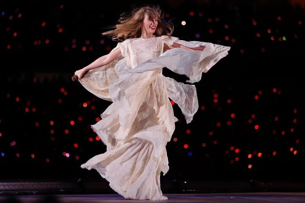 Taylor Swift vui vẻ