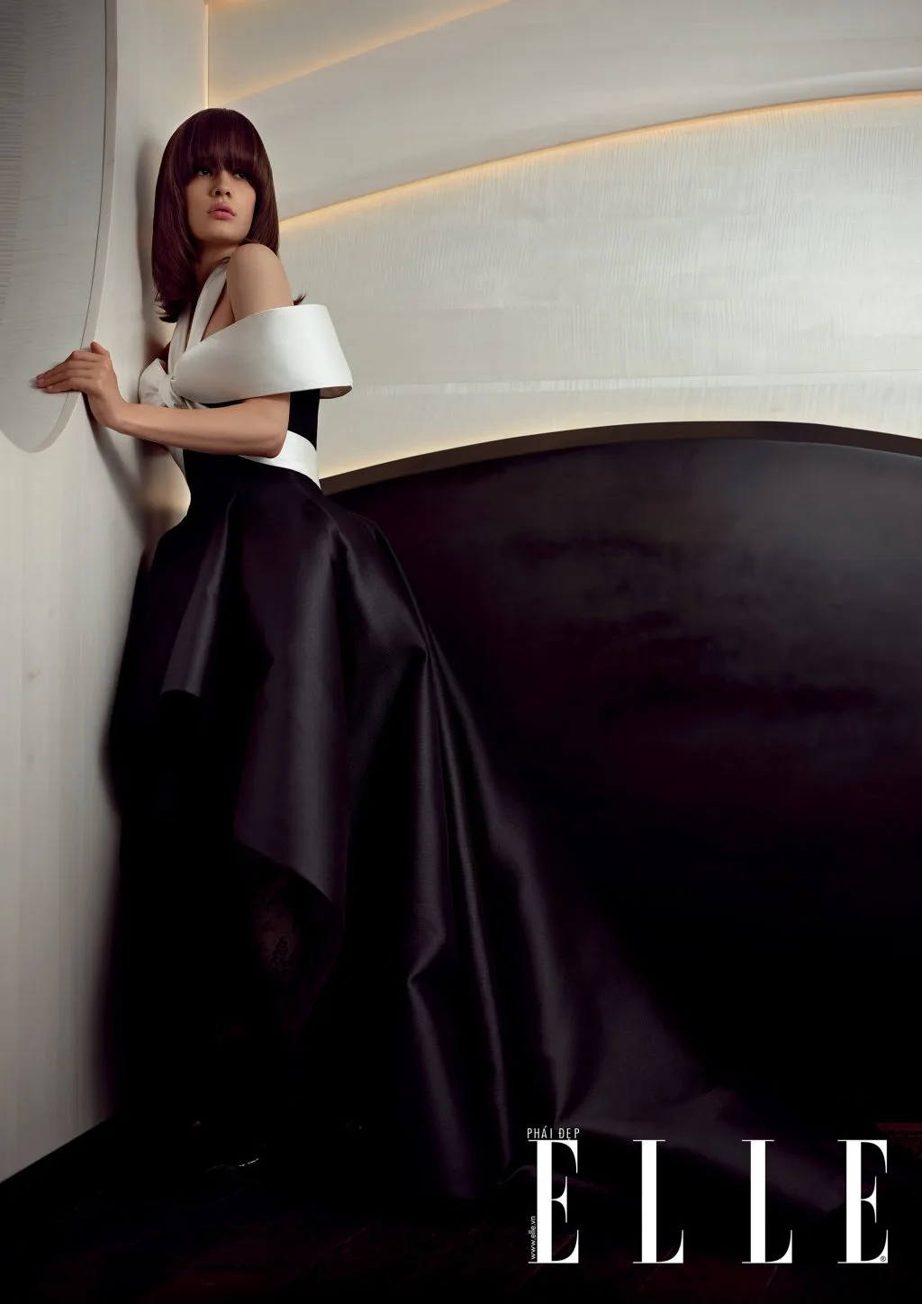 bộ ảnh 11 Đầm, quần ren ALEXIS MABILLE HAUTE COUTURE
