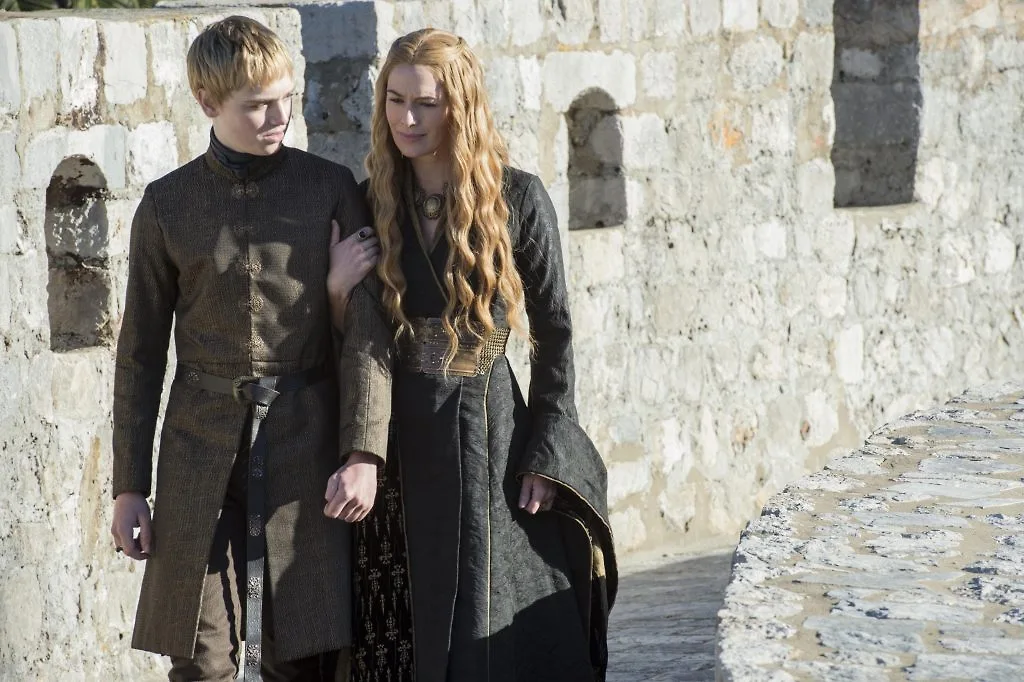 thời trang trong phim cersei lannister 29