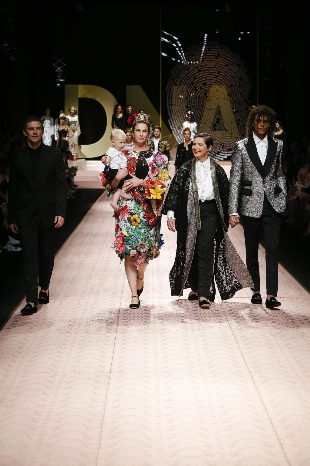 BST Dolce & Gabbana Xuân Hè 2019 4