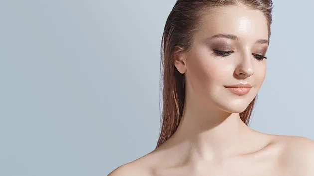 Có nên bôi kem dưỡng ẩm vào ban đêm? - ELLE trả lời Có nên bôi kem dưỡng ẩm vào ban đêm? - ELLE trả lời