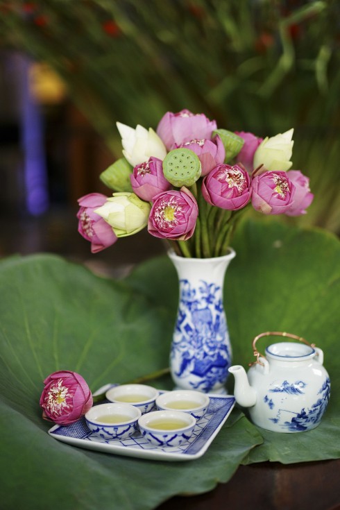 Trà sen Tây Hồ
