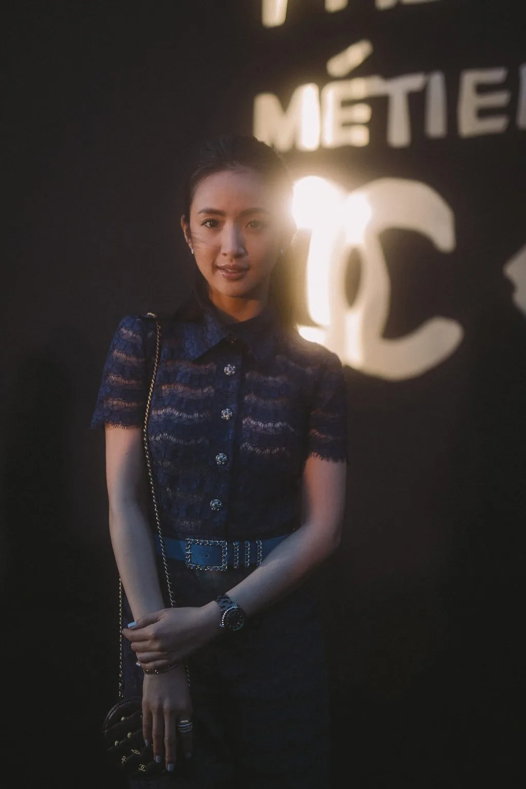 lâm y thần diện đồ chanel tại buổi trình diễn bst métiers d'art ở seoul