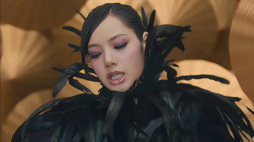 new woman lisa lseoul