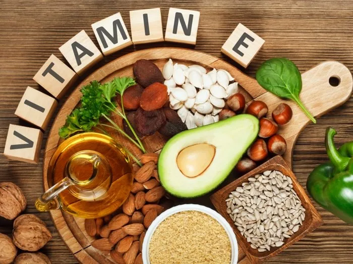 Cách chăm sóc da khô trở nên căng mướt bằng các loại Vitamin Cách chăm sóc da khô trở nên căng mướt bằng các loại Vitamin