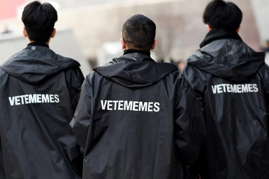 áo mưa vetememes