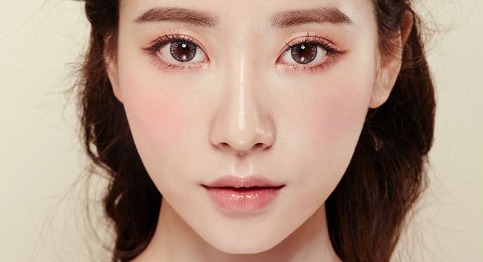 sản phẩm trang điểm 7 sản phẩm trang điểm 7