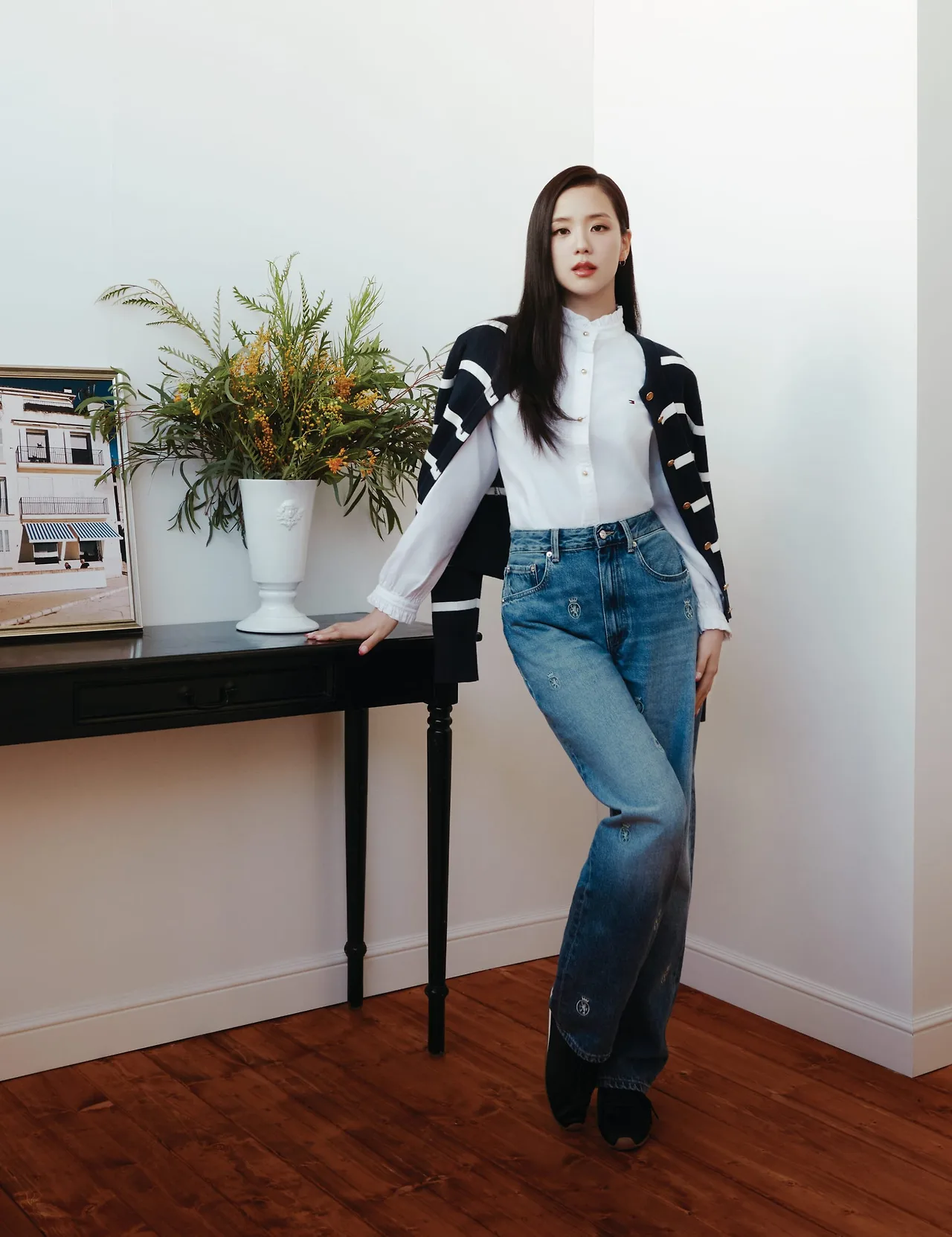 Jisoo trong chiến dịch TOMMY HILFIGER Spring 2026